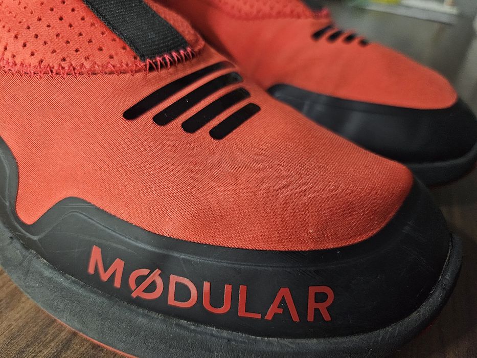 Czerwone buty z firmy Cropp, rozmiar 42