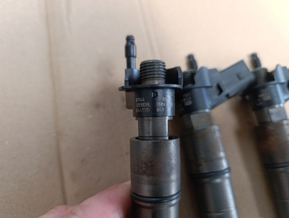 BMW E60 3.0d 231km wtryskiwacz 048