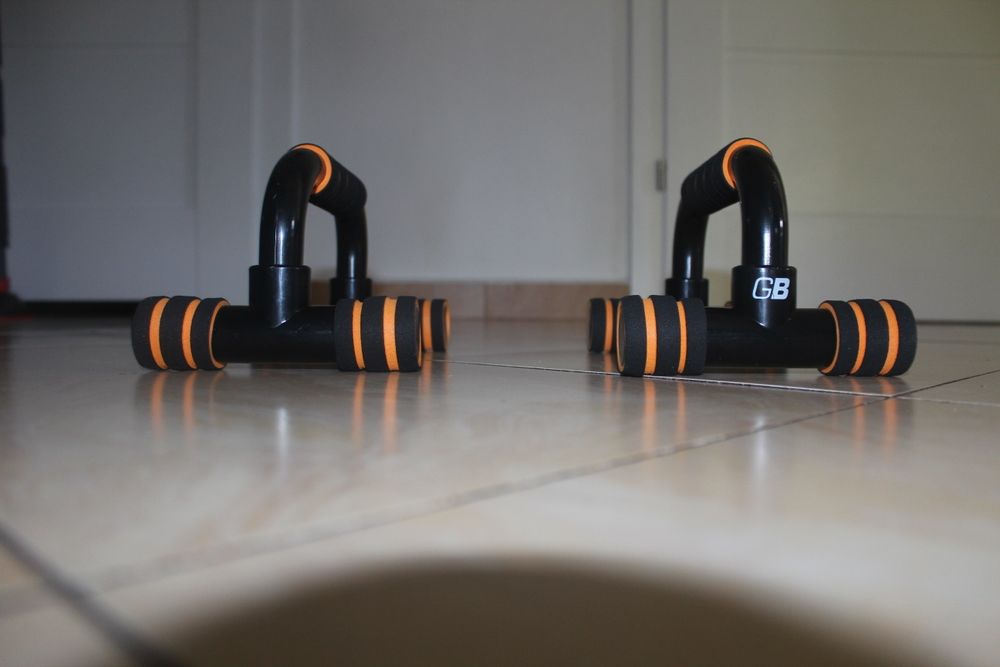 Uchwyty do pompek - GymBeam