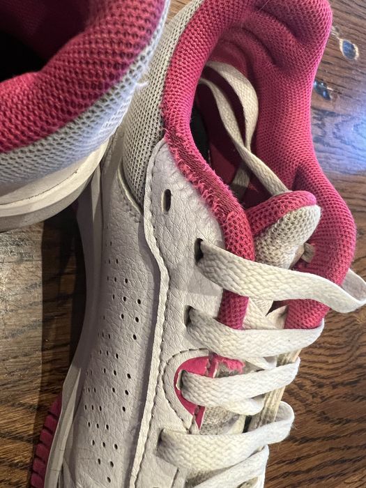 Adidas r 35.5 ……,…………….