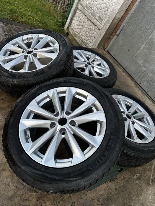 Диски 5/114,3 R17 +Зимові шини Nissan Qasqai Juke Roque X-Trail Kadjar