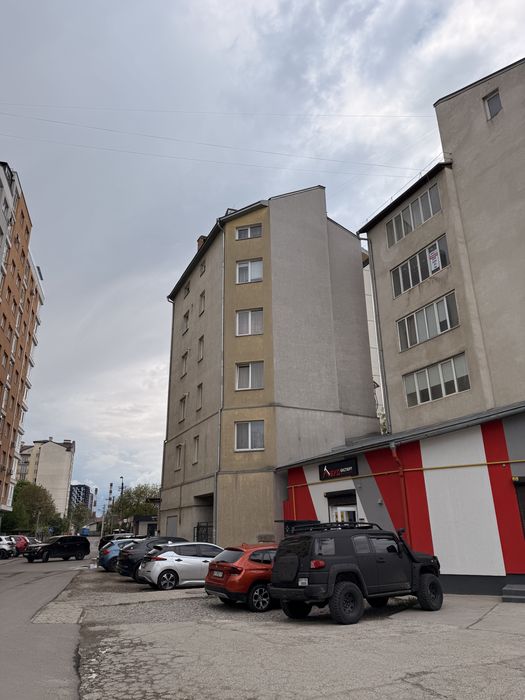 500$/м2 Найдешевша ціна. Дворівнева квартира
