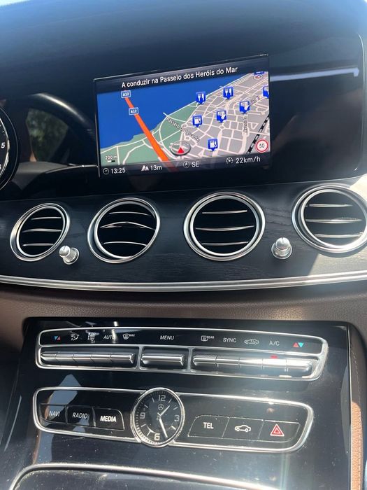 Carrinha Mercedes-Benz E 220