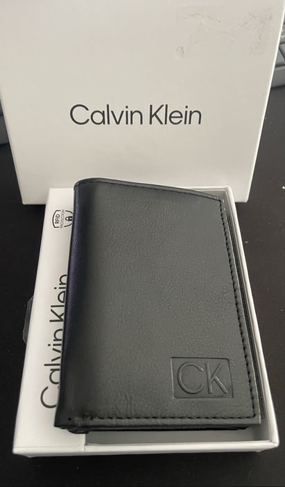 Carteira Homem Calvin Klein ORIGINAL- NOVA em caixa