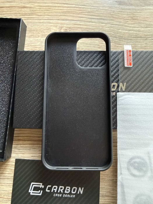Etui ochronne Carbon Case Dealer do iPhone 13 Pro Max