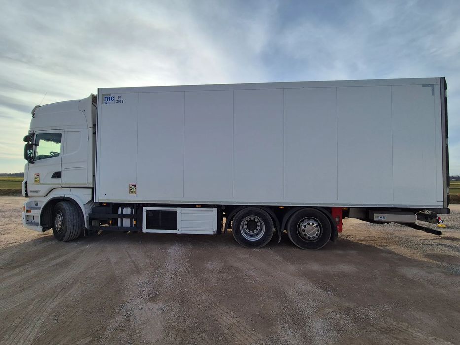 Scania R560 V8 SALON PL | CHŁODNIA SCHMITZ | WINDA  6x2 | FRC DO 2028 | Winda | Pneumatyka