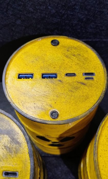 Павербанк “Radioactive Barrel” (22 000 mAh). Швидка зарядка 22,5 W