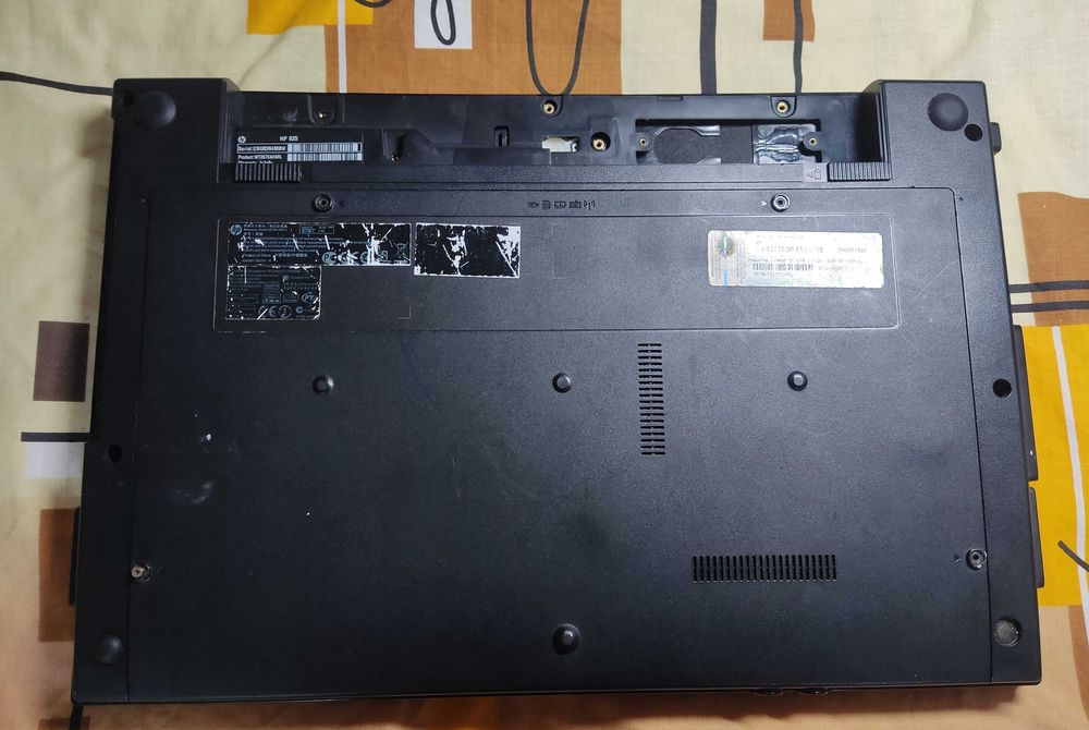 Корпус Ноутбука – HP 620 / HP 625 - (Всі частини в зборі)