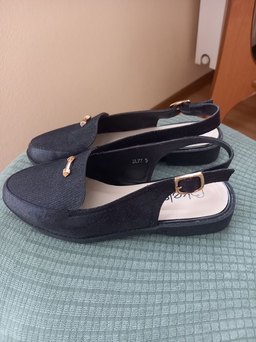 Nowe czarne mokasyny z odkryta pieta skóra z pełnym czubkiem Kelski ro