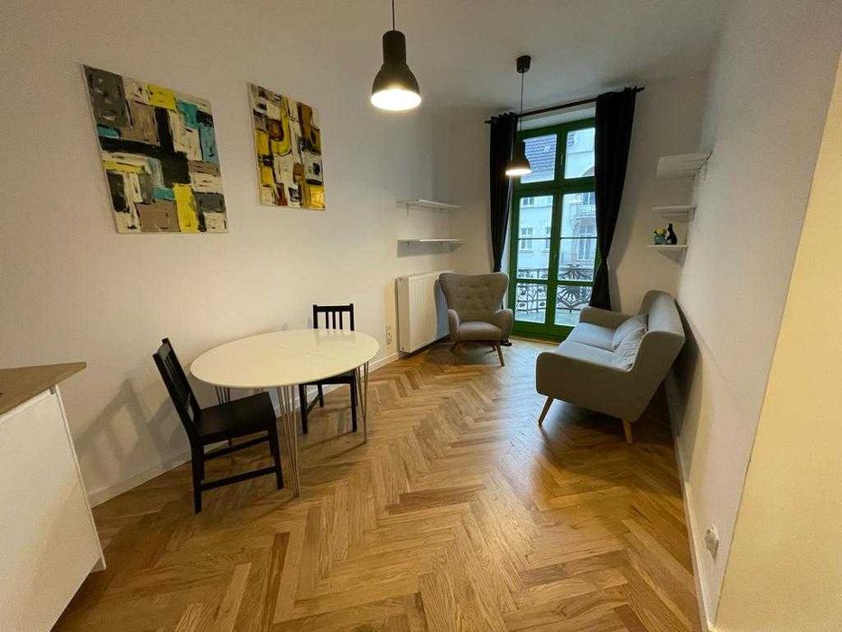 Przytulne 2 pokoje z balkonem, 36m² | Park Wilsona, MTP | Wolne od 1.09