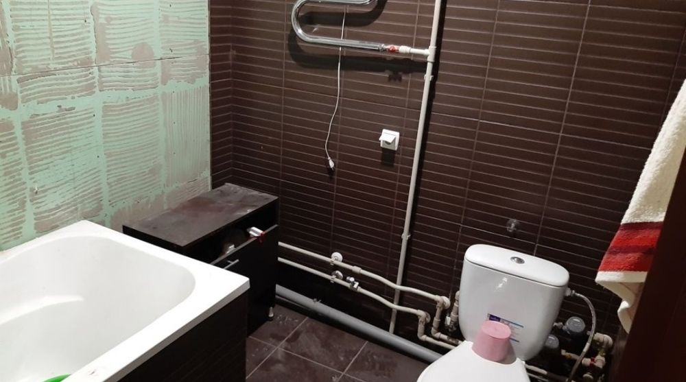 Продажа 2ой квартиры в Днепровском р-не