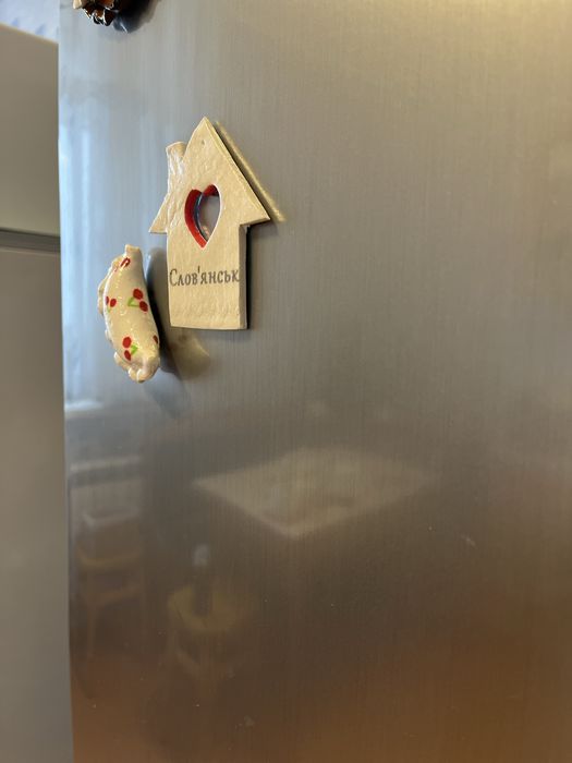 патріотичний маніт ручної роботи , на елку и на холодильник декор