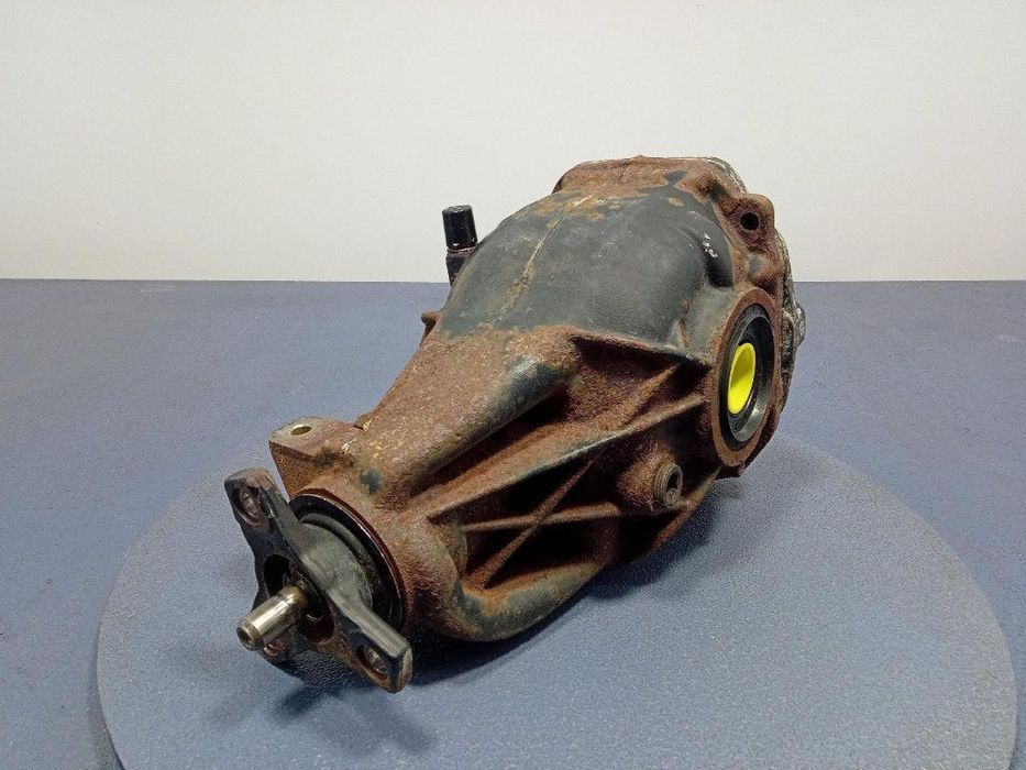 MERCEDES C W203 1.8K 170KM MOST TYLNY DYFERENCJAŁ A2033510008