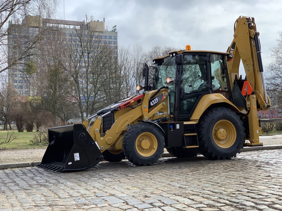 Usługi koparko ładowarką Koparka Prace ziemne Wywrotka Transport |  Ogłoszenia Groond.com