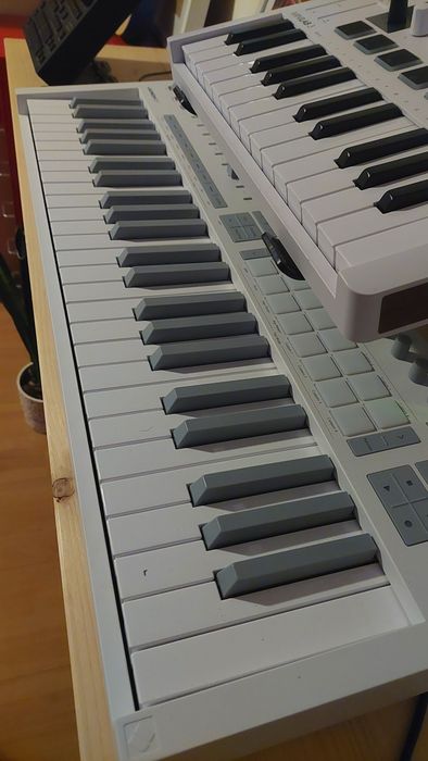 Novation launchkey 49 with warranty
