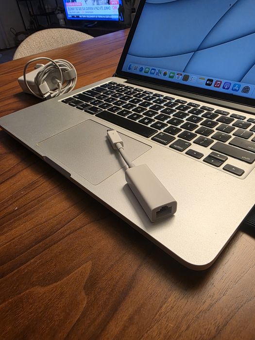 MacBook Pro 2015 8GB 1TB SSD. Troca/Retoma. Acessórios originais