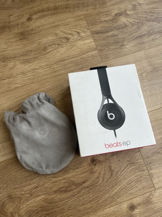 Fones Beats ep preto