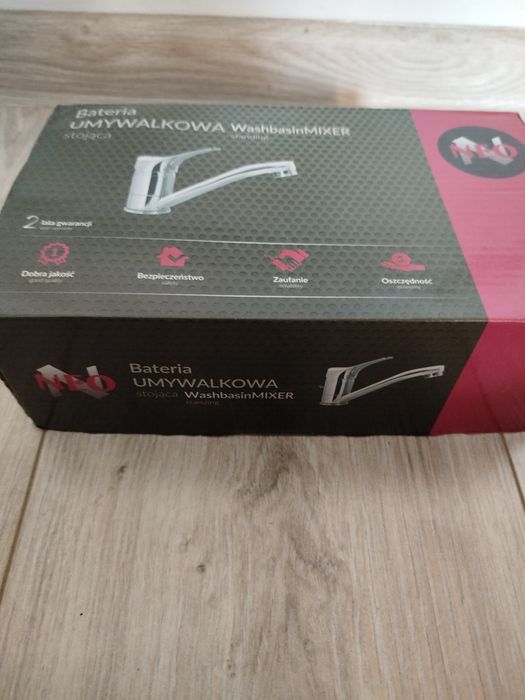 Bateria Umywalkowa  stojąca