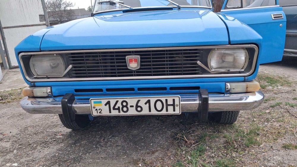 Продам автомобиль МОСКВИЧ 2140экспорт