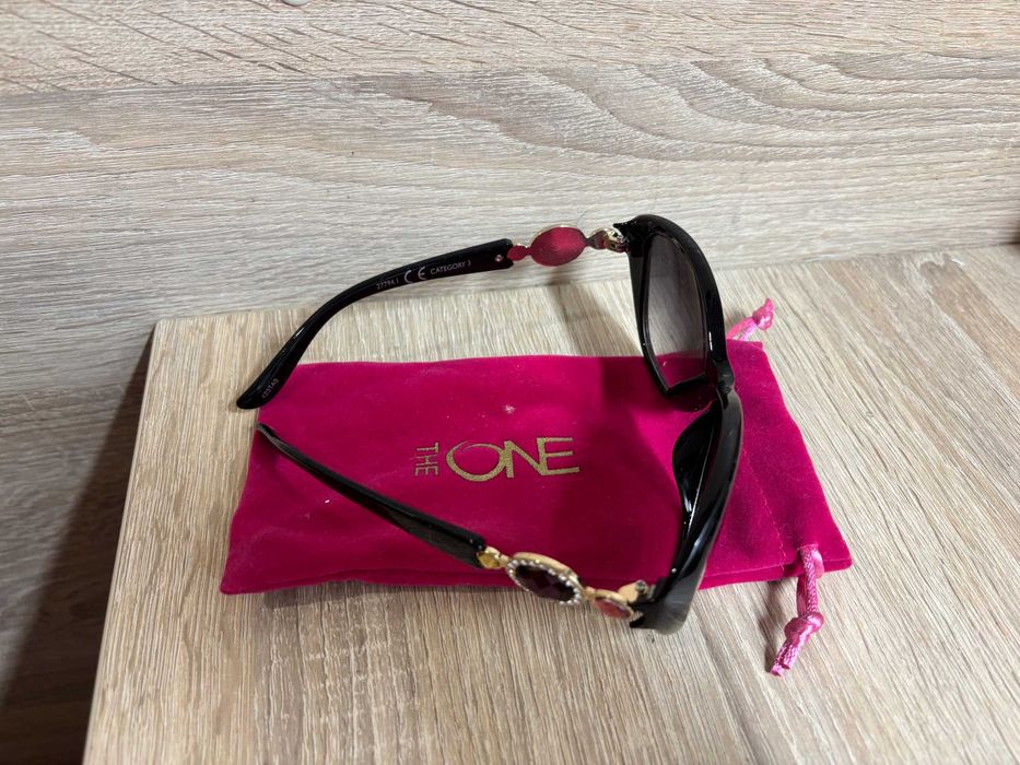 Сонцезахисні окуляри Oriflame