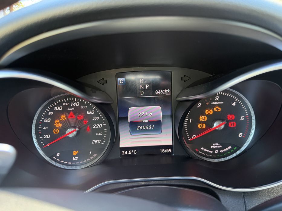 Mercedes C3000h AMG line
