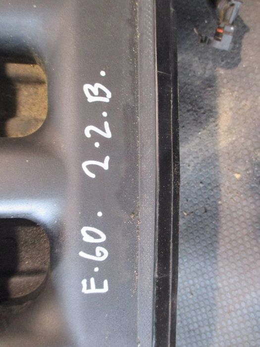 Kolektor ssący BMW 5 E60 E61 2.2B