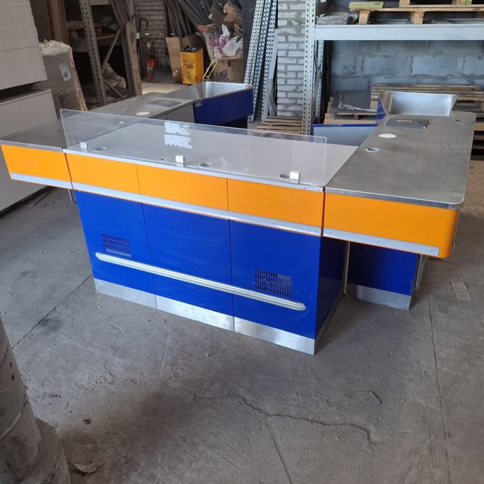 Boks  kasowy podwójny