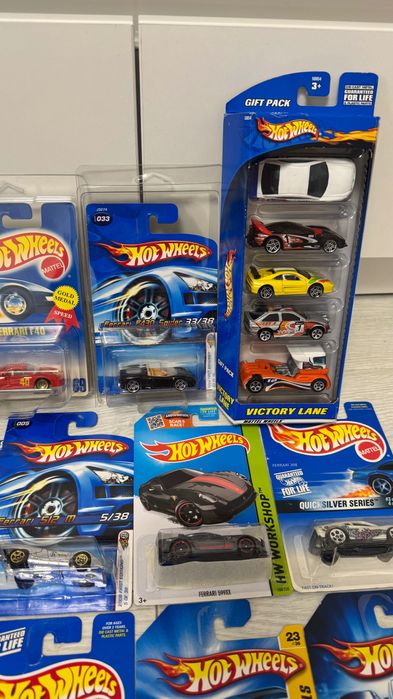 Ferrari Hot Wheels запаковані моделі колекційні рідкі Hotwheels hw