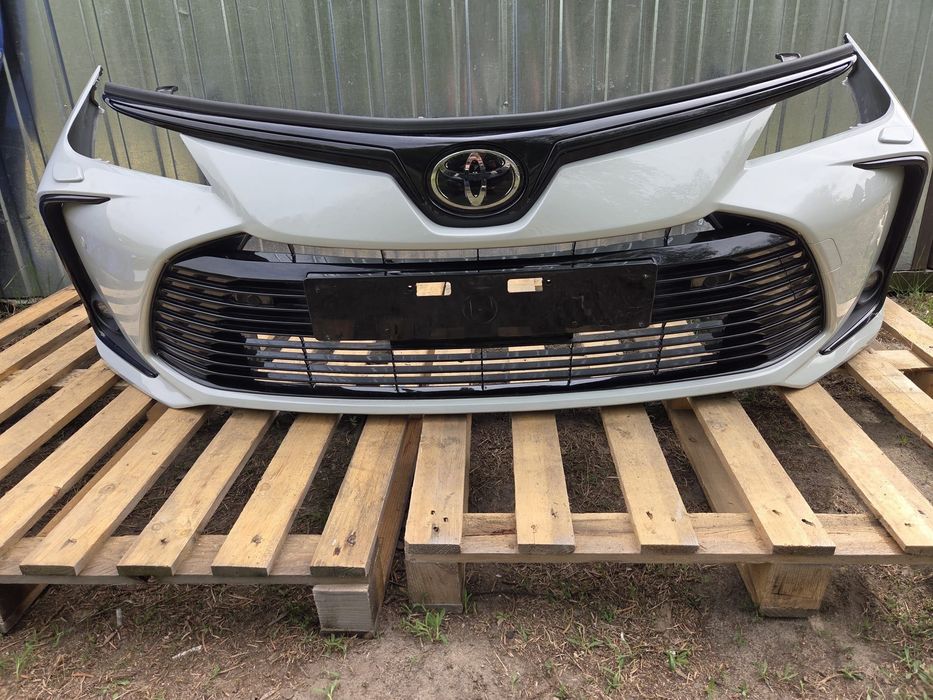 Zderzak przedni Toyota Corolla E21 sedan 19-22 przedlift