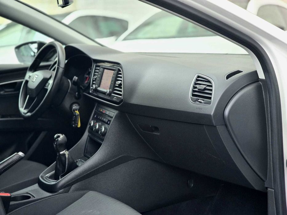 SEAT LEON ST FR 5F 1.6TDI 110CV "LOOK CUPRA"