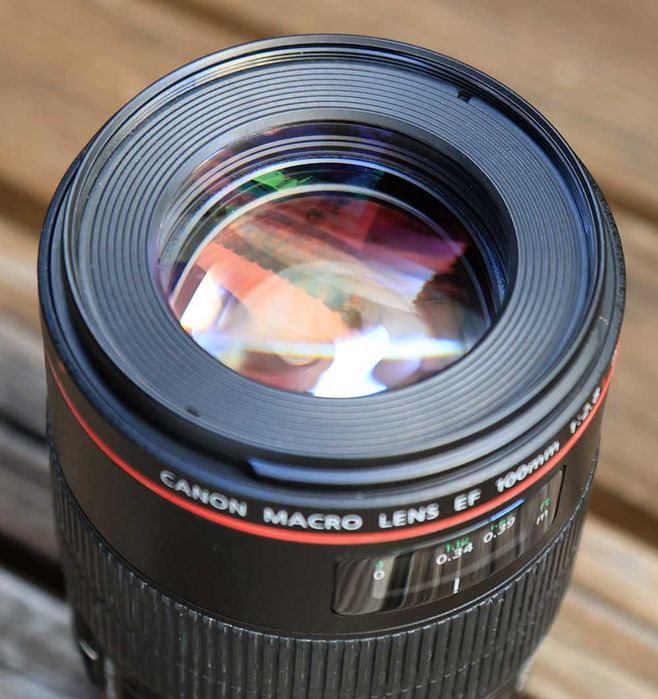 Canon EF 100mm f2.8 L macro