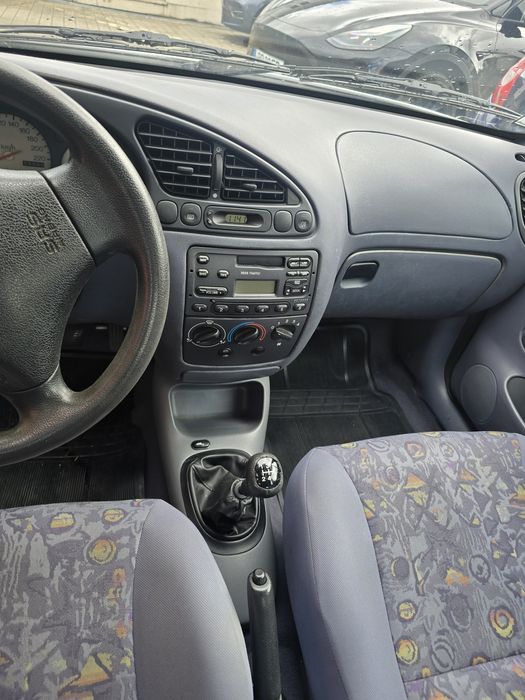 Ford fiesta 1.3 techno