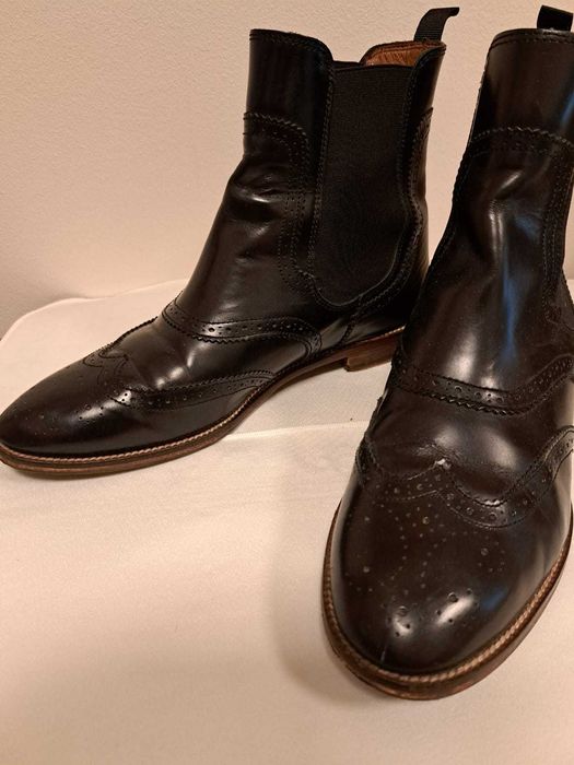 Do sprzedania czarne skórzane sztyblety -rozmiar 38-38,5.