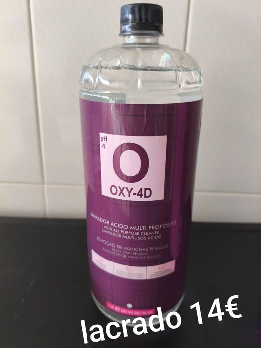 Produtos para limpeza de estofos e tapetes