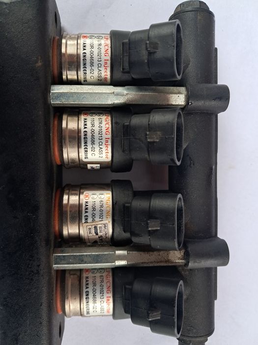 Продам газові форсунки на автомобіль