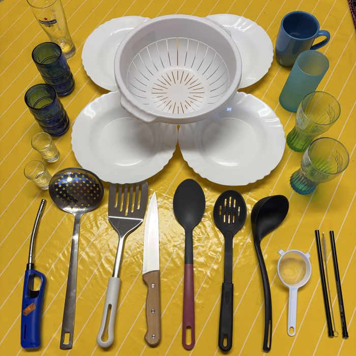 Panelas Talheres itens de cozinha