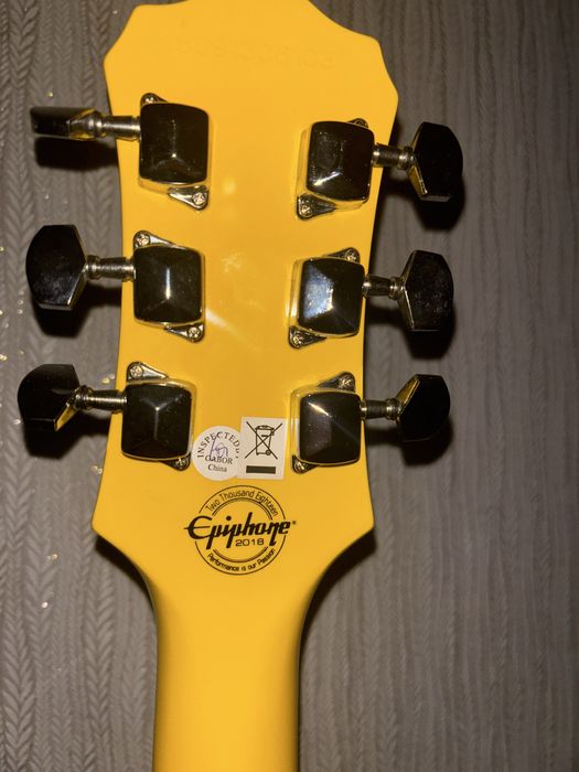 Электрогитара Epiphone Les Paul SL Sunset Yellow