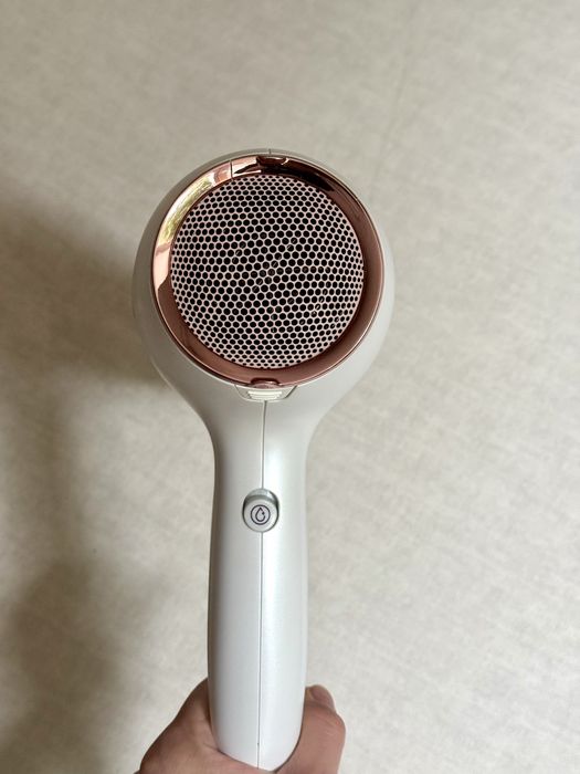 Фен Philips DryCare Prestige HP8281