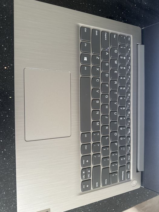 Lenovo ideapad 3 14il05