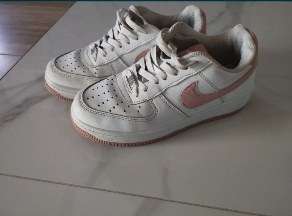 Buty sportowe rozmiar 38
