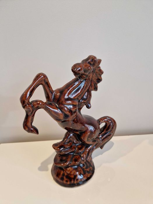 Figurka konia porcelana lata  60-70