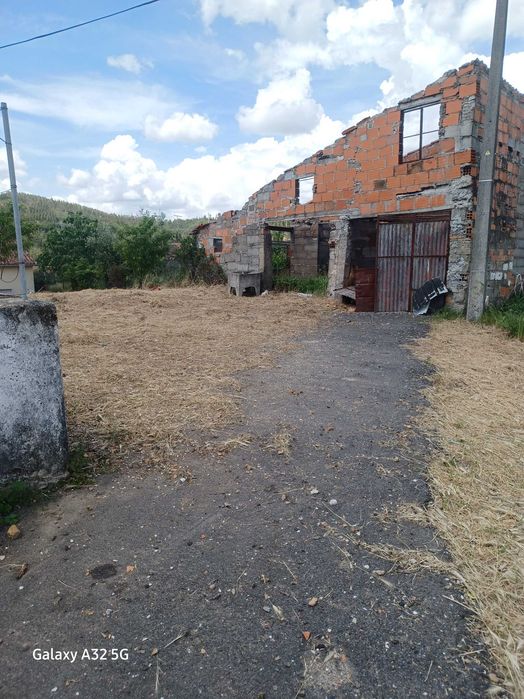 terreno rustico aldeia moninho 400 m2
