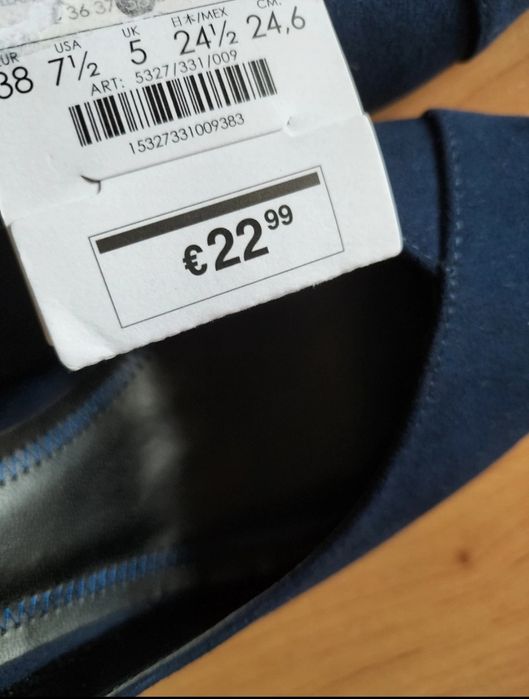 Sapatos salto alto azul escuro Bershka