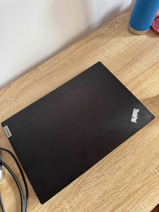 Lenovo ThinkPad E14 Gen 2, i5-1135G7, 16GB RAM, SSD 256GB, ecrã Full HD.