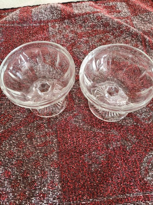 Conjunto vintage de 12 taças em cristal