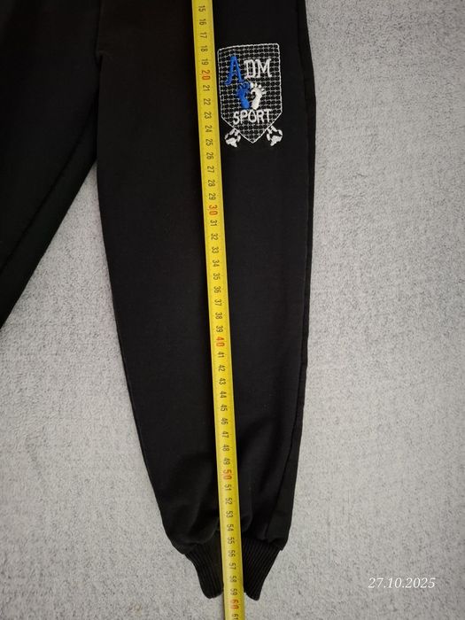 Komplet sportowy 104-110 dla chłopca