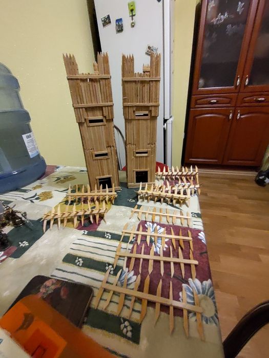 Дерев'яні макети веж оборонних башень