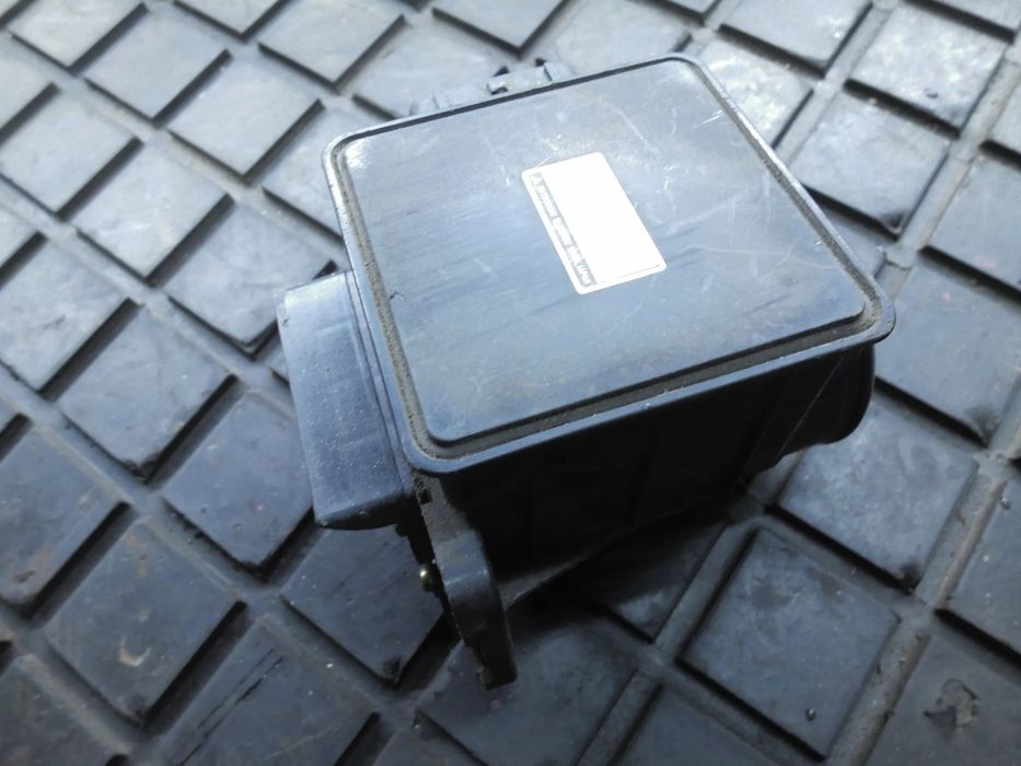 PRZEPŁYWOMIERZ MITSUBISHI CARISMA 1.8 454 E5T05271