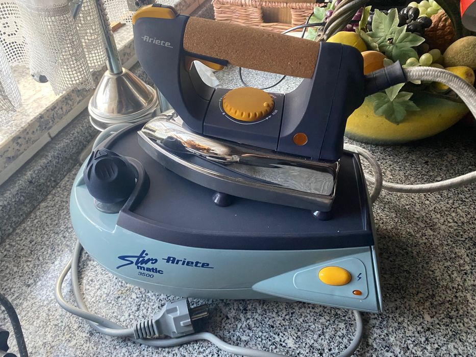 Ferro de Engomar Aríete Stirs 3500 Novo