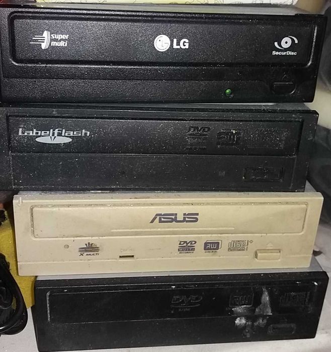 лот подставка Охлажденние для ноутбука  usb  колонки сd rom материнские платы